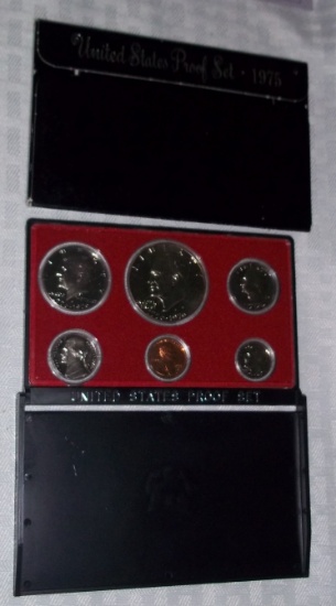 U.S. Mint Proof Coin Set Sealed 1975