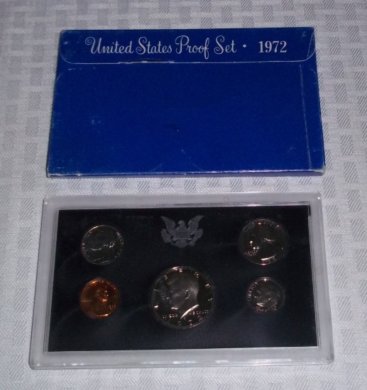 U.S. Mint Proof Coin Set Sealed 1972