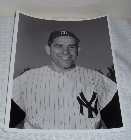 Vintage Original Press Wire Photo Yogi Berra 4/26/60 Yankees Baseball AP Wide World