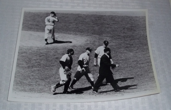 Original Vintage Press Wire Photo Baseball Yankees 7/3/1953 Yogi Berra Casey Stengel Don Bollweg