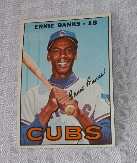 Vintage 1967 Topps Baseball Card #215 Ernie Banks Cubs