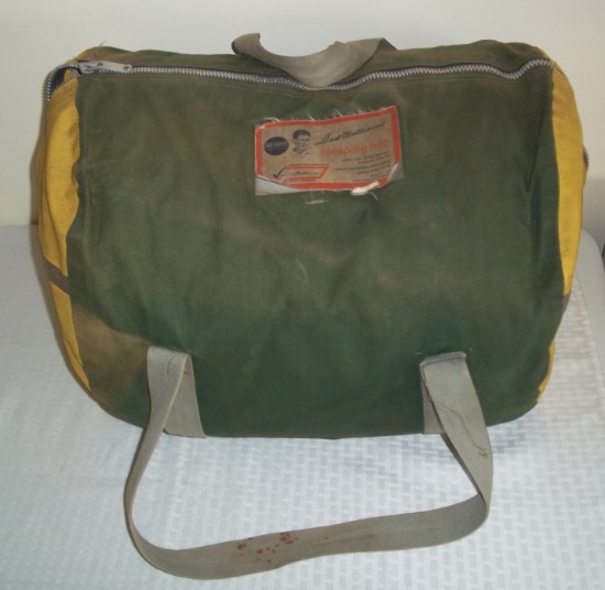 Vintage 1950s Ted Williams Brand Sleeping Bag Military Green Nice Condition Sports Equipment