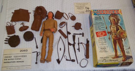 Vintage Marx Chief Cherokee Indian Indian Figure Many Accessories Original Box Paperwork 2063 1970s