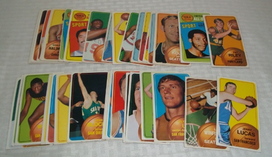 37 Different Vintage 1970-71 Topps NBA Basketball Card Lot Stars Frazier Lucas Riley & More