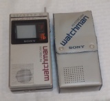 Vintage Original Sony Watchman Mini Handheld TV Radio w/ Case Rare FD-30A Works