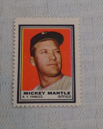 Vintage 1962 Topps Baseball Stamp Insert Mickey Mantle Yankees HOF Nice Example