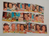 28 Vintage 1961 Topps MLB Baseball Card Lot