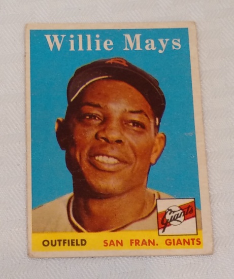 Vintage 1958 Topps Baseball Card #5 Willie Mays Giants HOF