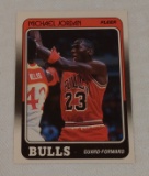 Vintage 1988-89 Fleer NBA Basketball Card #17 Michael Jordan 3rd Year Bulls HOF
