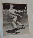 Manny's Baseball Land Vintage 1950s 1960s Mickey Mantle B/W Photo Premium NY Yankees HOF Batting