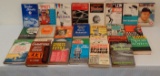 26 Vintage Hardcover Sports Book Lot w/ Dust Jackets Baseball Ty Cobb Dimaggio Lucky To Be A Yankee