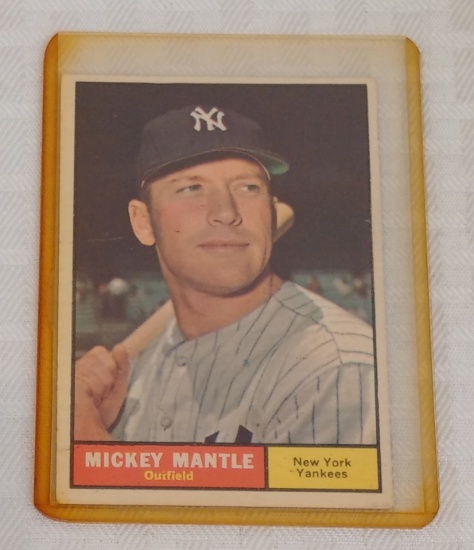 Vintage 1961 Topps MLB Baseball Card #300 Mickey Mantle Yankees HOF