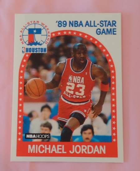 1989-90 NBA Hoops Basketball Card #21 All Star Michael Jordan Bulls HOF