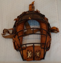 Ancien Masque De Catcher Baseball – Métal Et Cuir – Vintage Collection