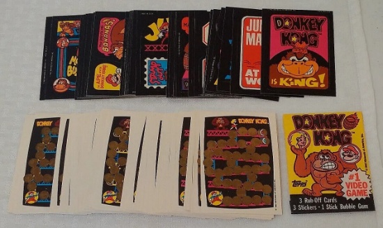Vintage 1982 Topps Donkey Kong Complete Card Set 32 Stickers 54 Scratch Nintendo Wrapper Mario NES
