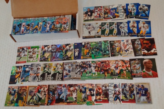 Single 1 Row NFL Football Card Long Box Rookies Stars HOFers Romo Favre Barry Flacco RC Warner