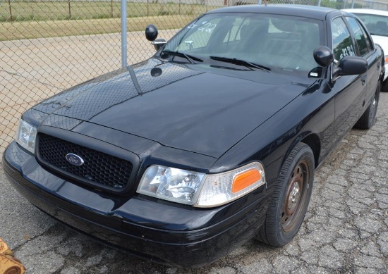 2011 FORD CROWN VIC