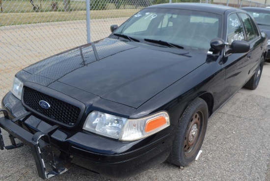 2009 FORD CROWN VIC