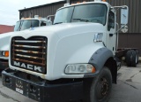 2006 MACK CT 713 UTILITY