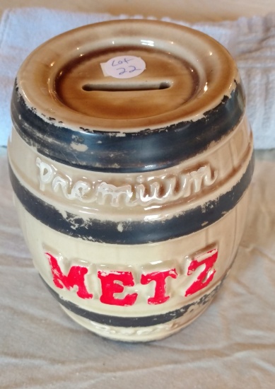 McCoy Potter Premium Metz Beer Keg Advertising Piece