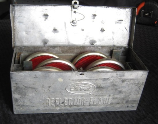 Ford Reflector Flare Set, Complete