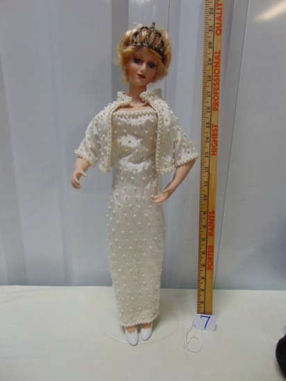 Porcelain Princess Diana Doll Ashley Belle W/ Stand