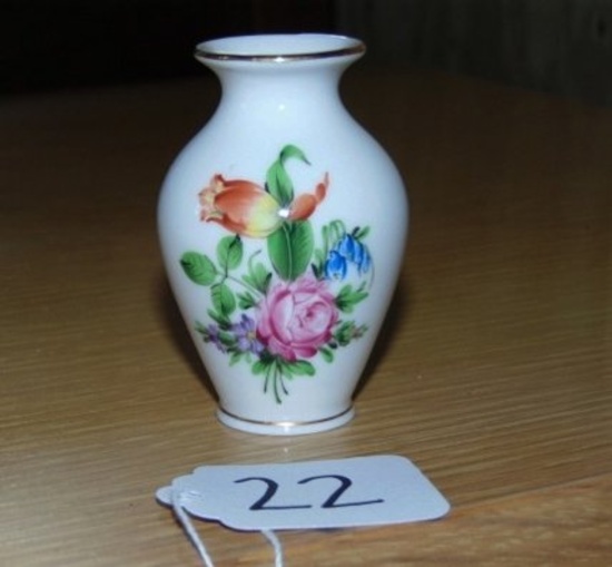 Vtg Herend Porcelain Hand Painted Miniature Vase