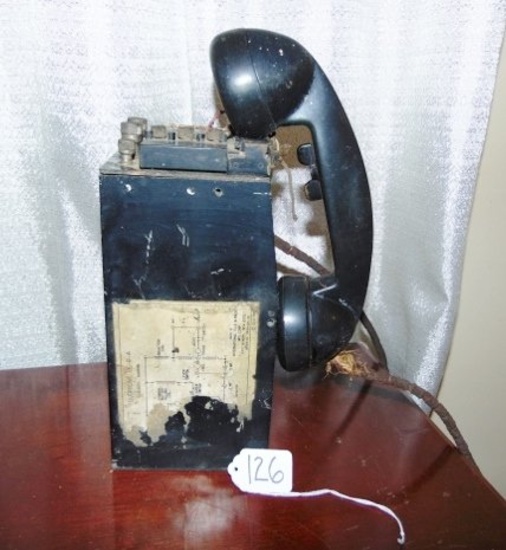 Vtg 1940s Hand Crank Generated Or Battery Field Telephone By International Telephone & Radio
