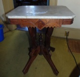 Vtg Solid Oak W/ Marble Top Lamp Table