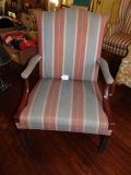 Vtg Oversized Mahogany & Fabric Parlor Chair Made By Southwood, Hickory, N C
