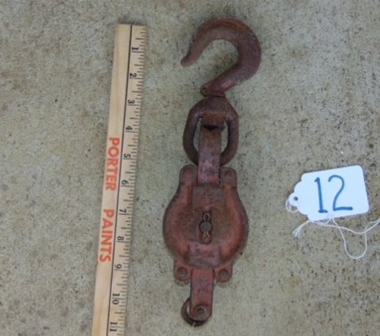 Vtg Farm / Industrial Pulley W/ Hook