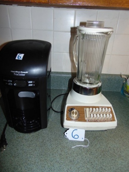 Hamilton Beach Brew Station Coffee Maker & A Waring 14 Speed Blender