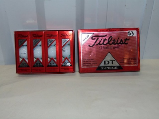 N I B Box Of 12 Titleist D T 2 Piece Golf Balls