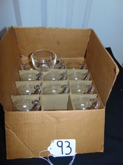 N I B Box Of 12 Vtg Glass Punch Cups