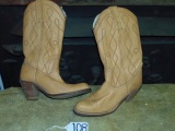 Ladies Frye Leather Cowboy Boots