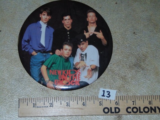 Vtg 1989 New Kids On The Block Button