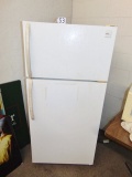 Gibson 12.5 Cubic Foot Refrigerator Freezer (office) Local Pick Up Only