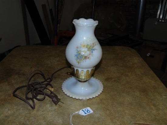 Vtg Candlewick Style Lamp W/ Painted Shade