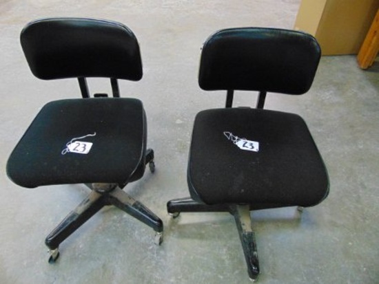 2 Vtg Metal Base Rolling Office Chairs (plant) Local Pick Up Only