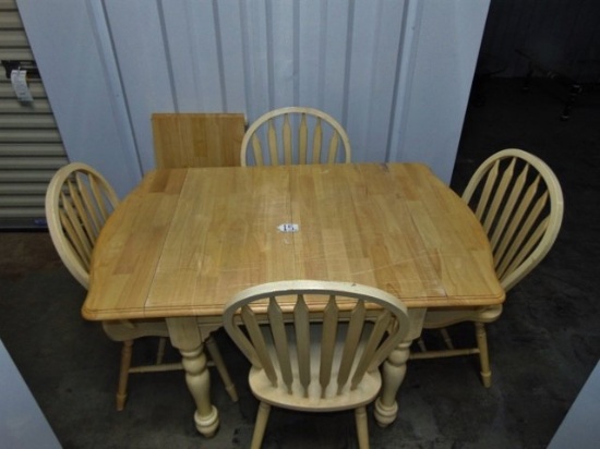 Solid Wood Double Drop Leaf Table W/ Middle Leaf & 4 Matching Chairs (Local Pick Up Only)