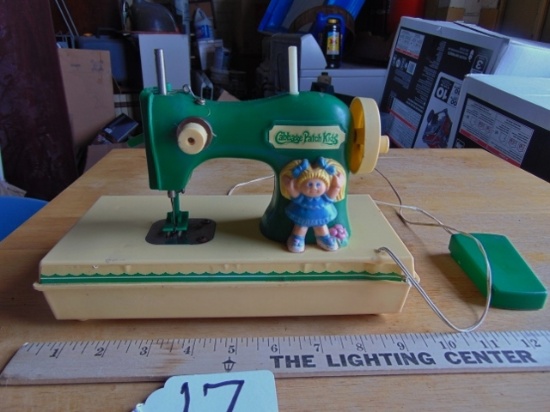 Vtg 1984 Cabbage Patch Kids Green Sewing Machine