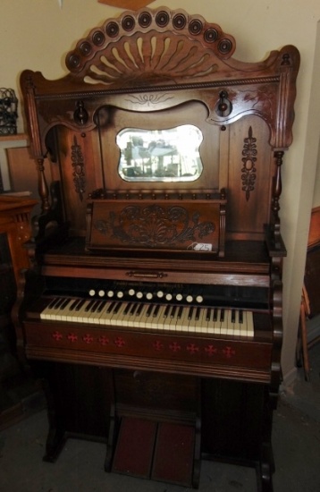 Antique & Ornate Pump Organ By The Cornish Company (local Pick Up Only )