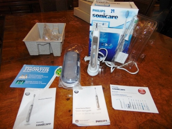 Philips Sonicare Flexcare Platinum Electric Toothbrush W/ Box & Paperwork