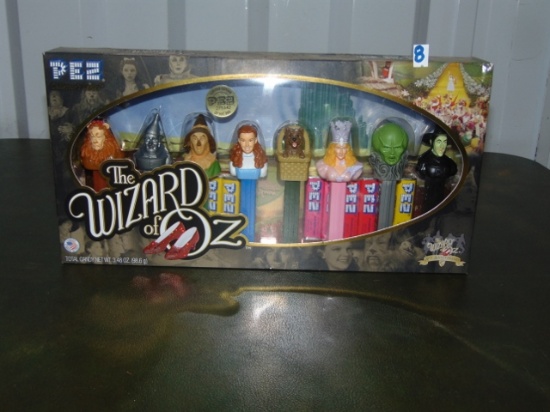 N I B Pez Collector's Series " Wizard Of Oz " 70th Anniversary Dispensers & Candy