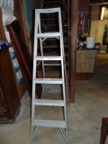 6 Foot Aluminum Step Ladder  (Local Pick Up Only)