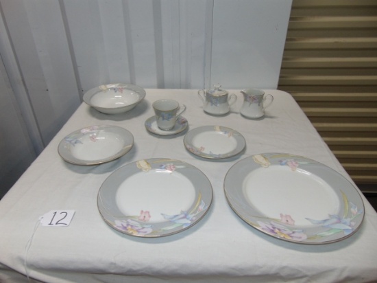 Discontinued Mikasa Charisma Gray Service For 8 W/ Platter, Serving Bowl, Creamer &