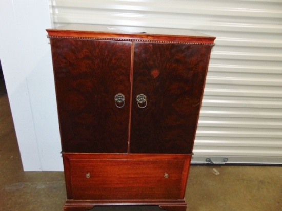 Antique Solid Mahogany Music Cabinet On Rollers (LOCAL PICK UP ONLY)