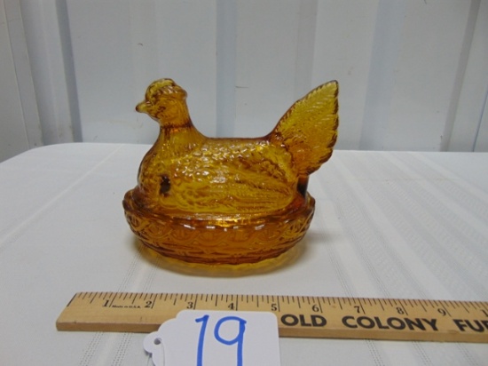 Vtg Amber Glass Nesting Hen