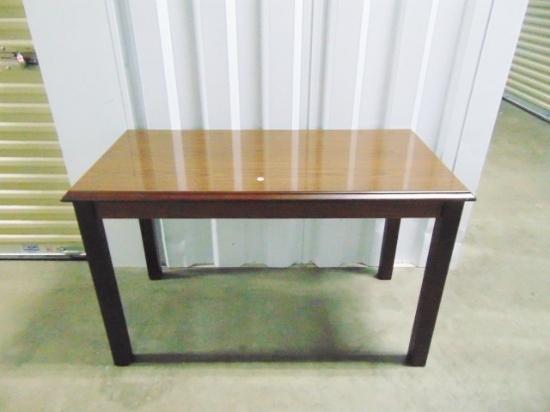 Very Nice Glossy Top Library / Hall / Sofa Table (Local Pick Up Only)