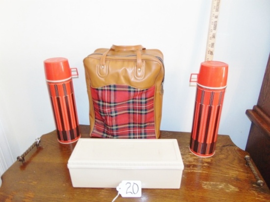 Vintage Thermos Brand Picnic Set